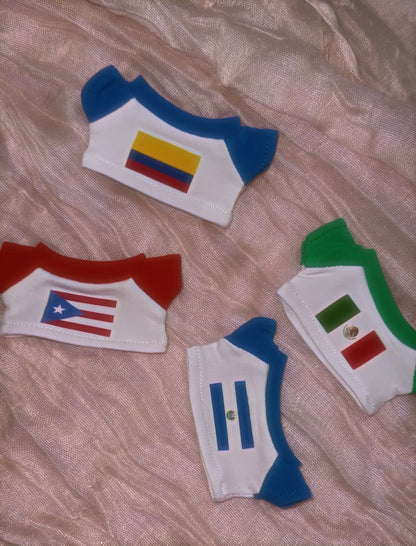 10CM PLUSHIE TEES LATAM FLAGS