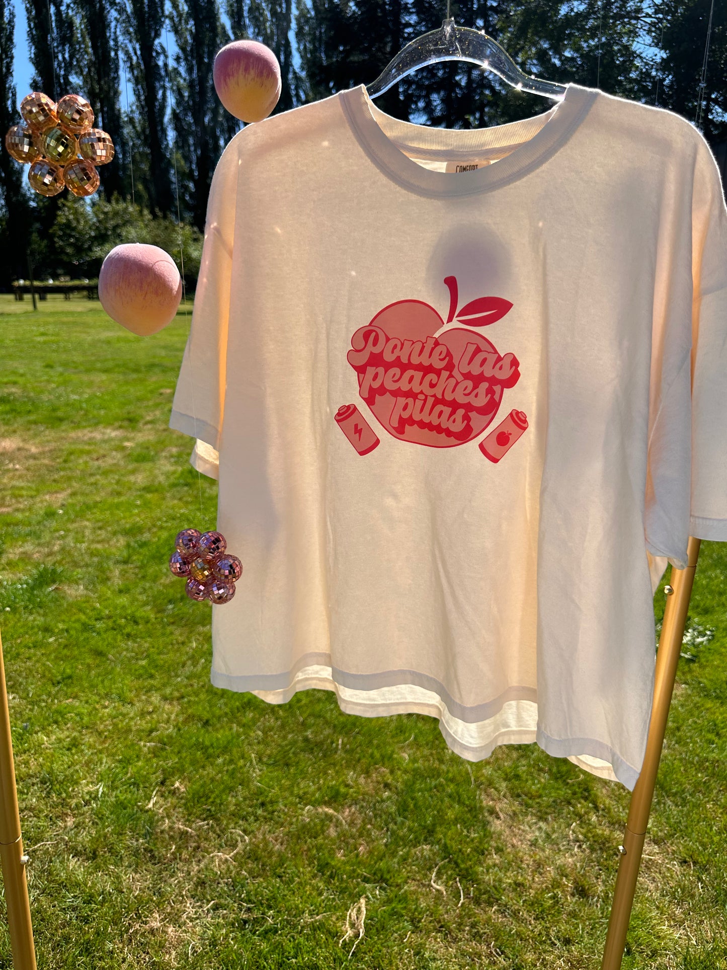 Ponte las peaches pilas tee